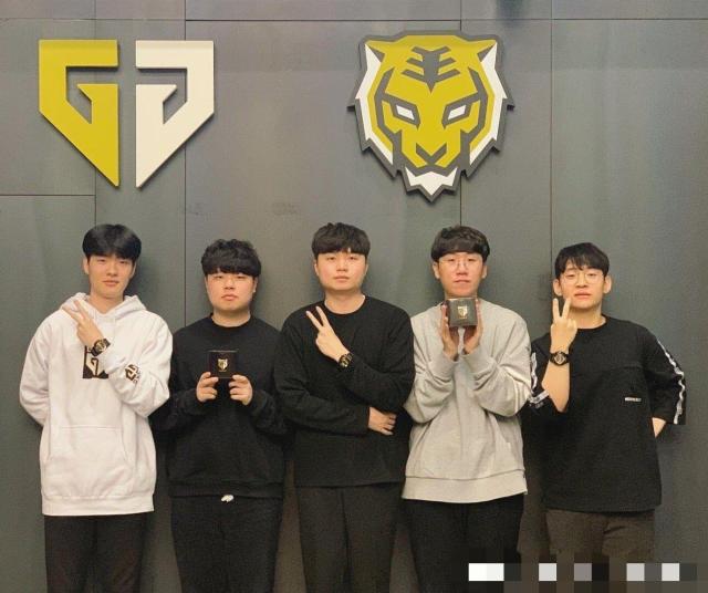 如在某些比 如在某些比