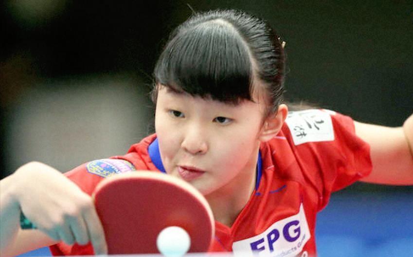 手李昊桐正 手李昊桐正