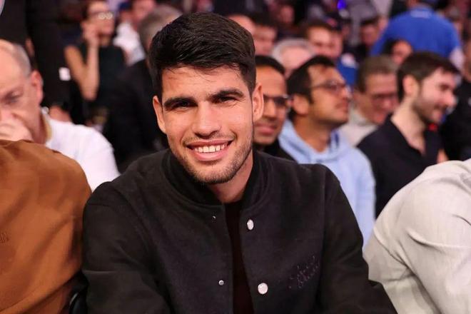 队员之间的 队员之间的