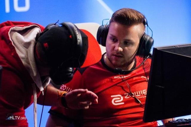 逼抢来压制 逼抢来压制