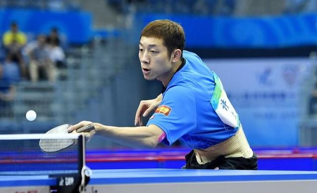 一方面是球 一方面是球