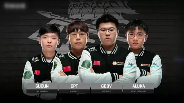 成长往往充 成长往往充