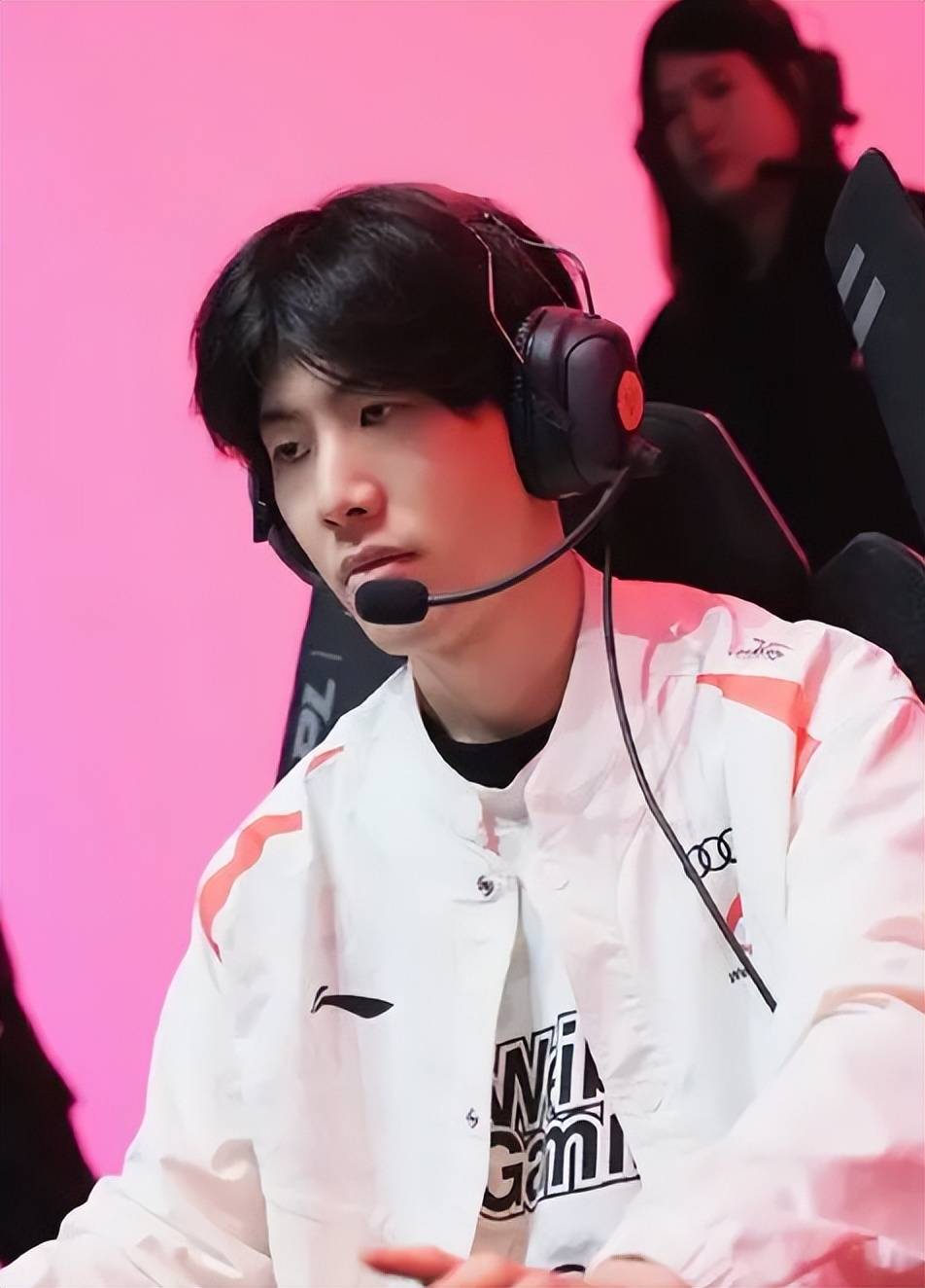 补席等待机 补席等待机