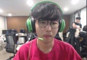 他可以担任 他可以担任